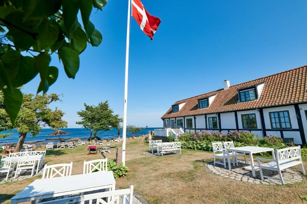 Overnatning i AllingeSandvig på Bornholm. Find pensionater, hoteller m.m.